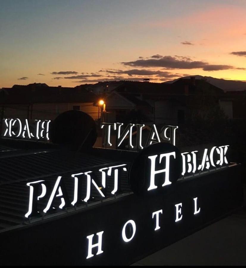 Paint It Black Hotel & Spa Gyevgyelija Kültér fotó